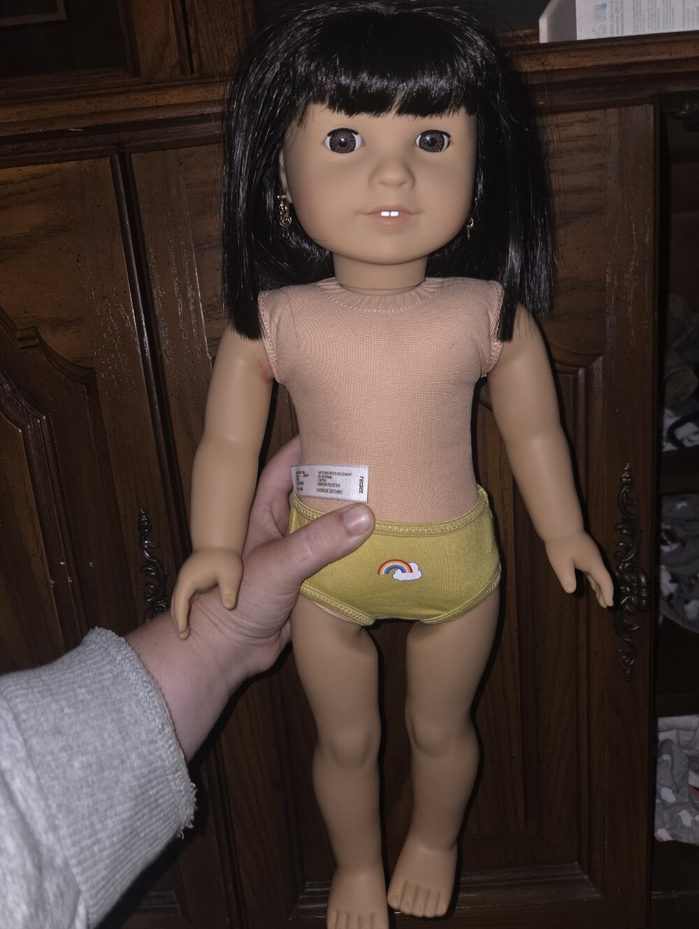 Retired Ivy American Girl Doll Box - Dark Pink and White - Picture 9 of 10